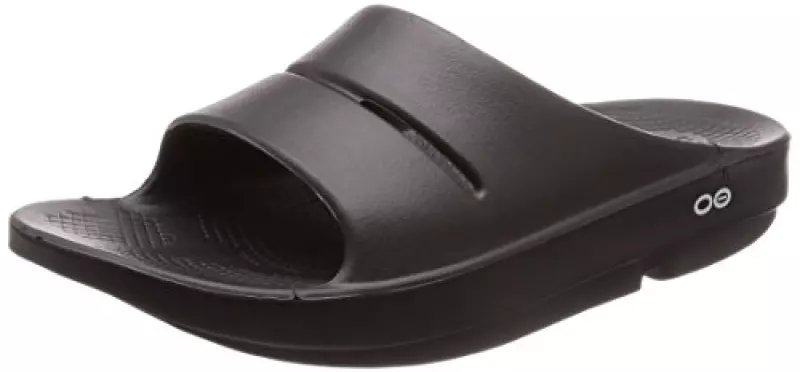 【ウーフォス】 リカバリーシューズ OOahh Black 28 cm