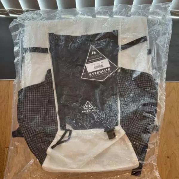 ハイパーライトマウンテンギア エレベート22 サイズS White