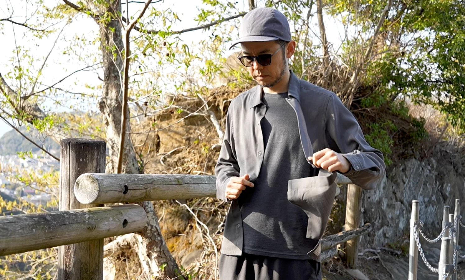 3シーズンの登山を快適にする!メリノウール製シャツのすすめ