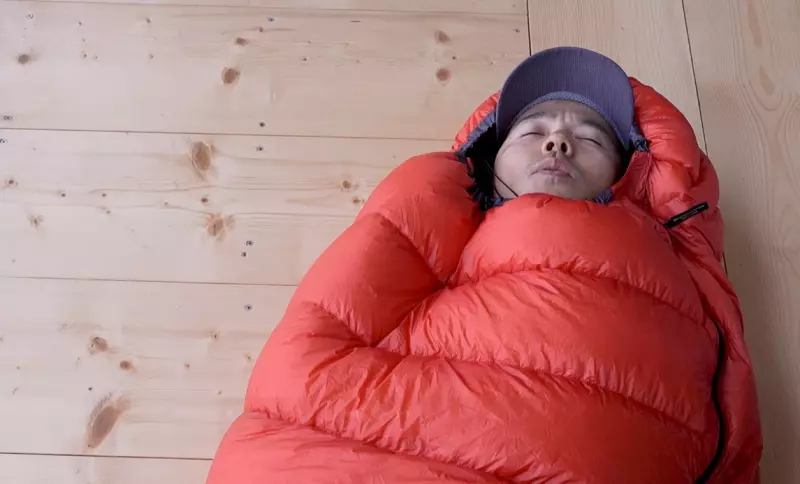 全体ボックスキルト構造のシュラフで世界最軽量モデル!ウエスタンマウンテニアリング「フライライト」|シュラフ|テント泊装備|登山ギア|山のモノ|登山・トレラン・山スキーマガジン「山旅旅」