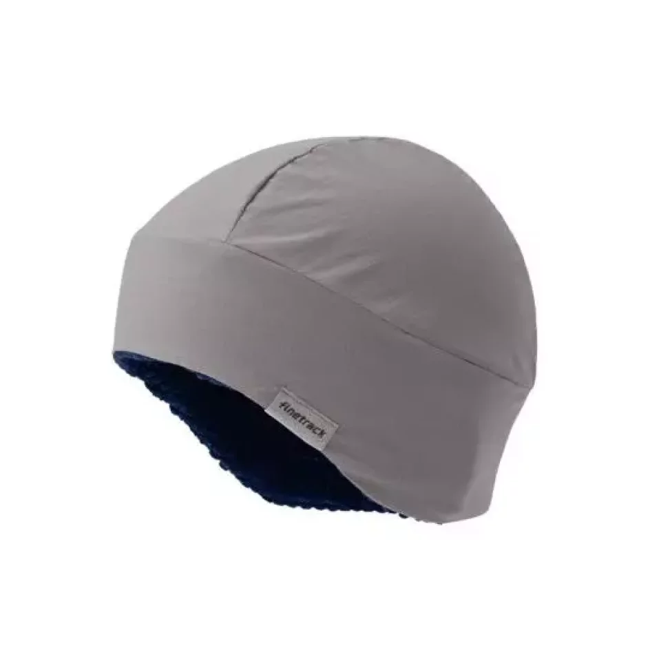 雪がつきにくい暖かなビーニー-ファイントラック『スノービーニー』