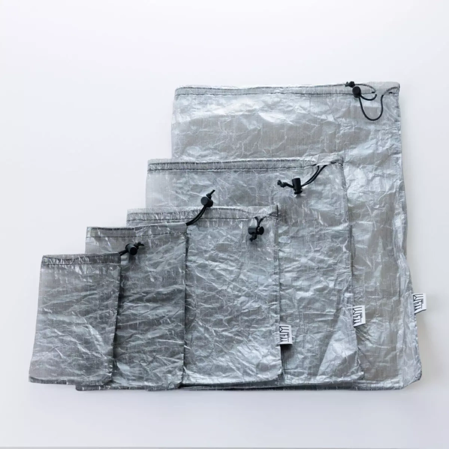 【レビュー】ダイニーマ製スタッフバッグ-軽量・耐水・耐久と三拍子揃った優秀な素材