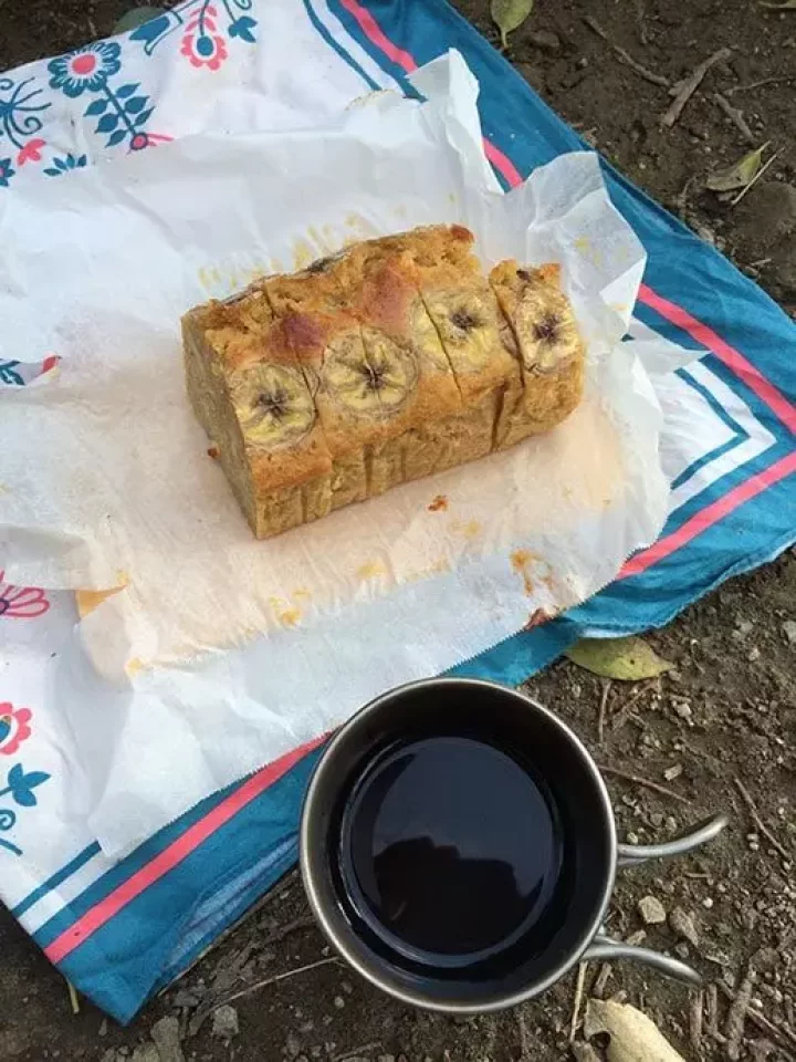 バナナブレッドと一緒にコーヒータイム