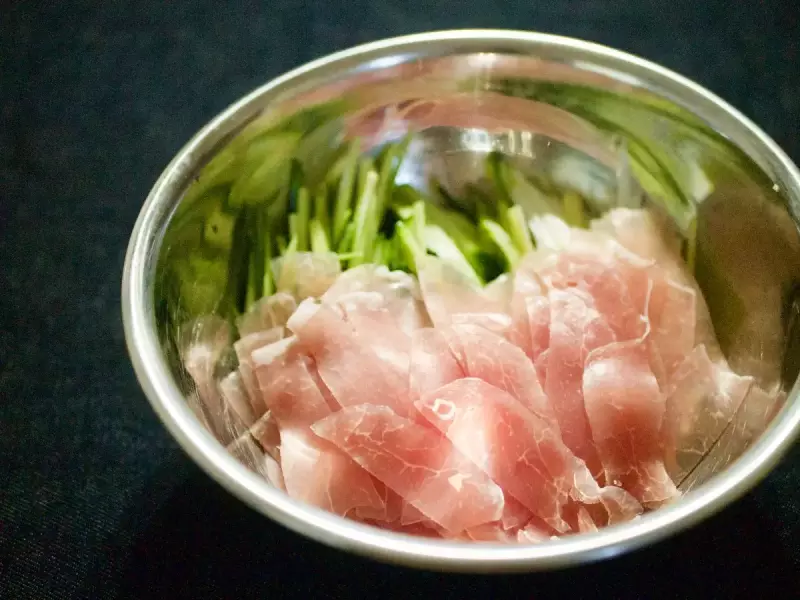 生ハムユッケ&ユッケの丼の作り方