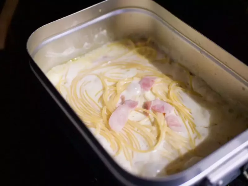 クリーム仕立てのカルボナーラの作り方