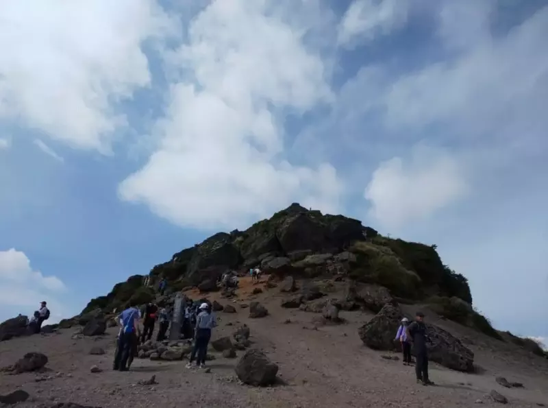 福島県:安達太良山 山頂前