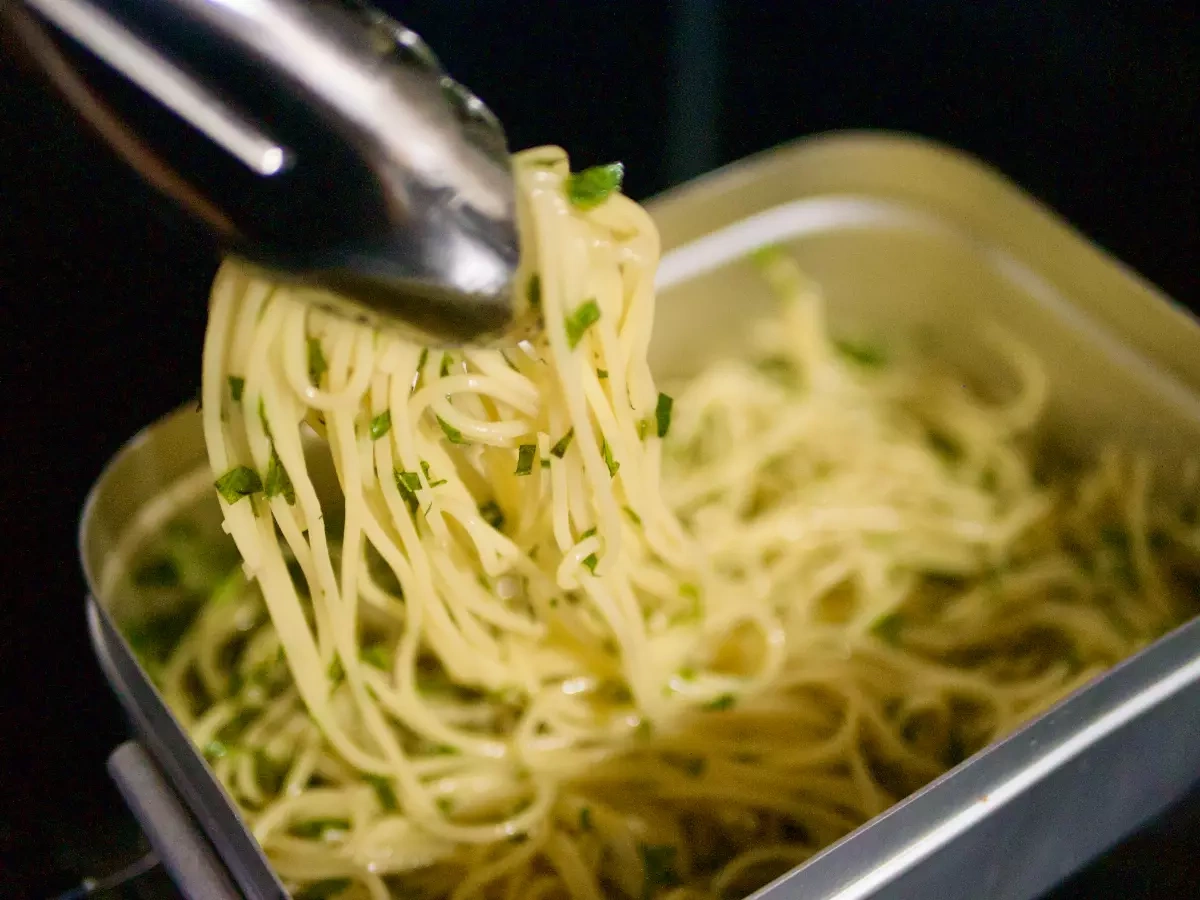 初夏が旬-鯵と青じその冷製パスタ-当日茹で汁に困らない山ごはん