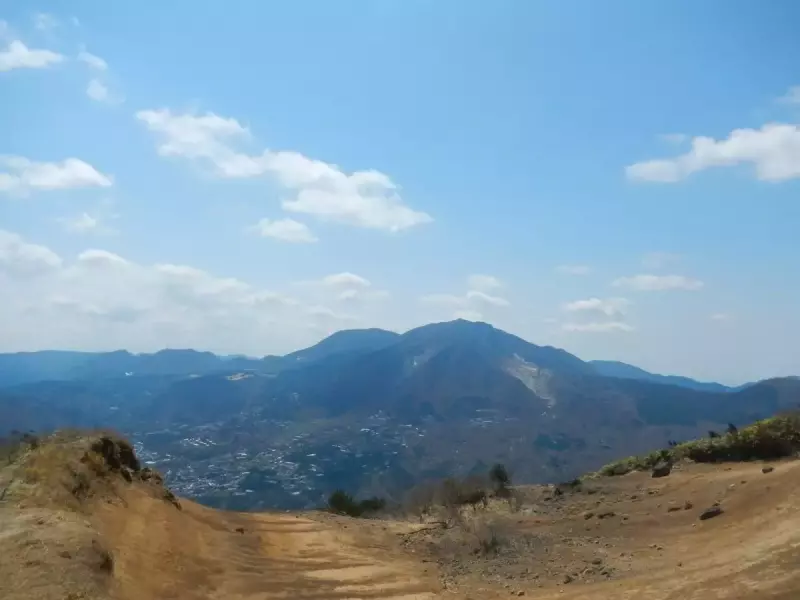 箱根 登山 明神ヶ岳 頂上