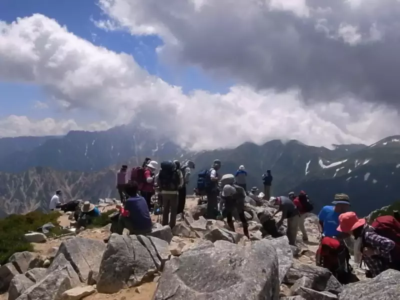 正しい日焼け対策で安全な登山