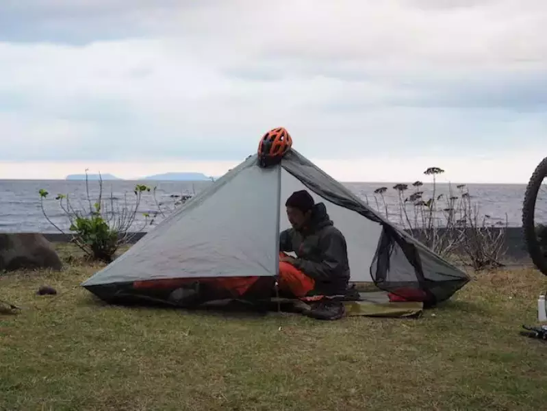 シックスムーンデザインズ ワイルドオアシス