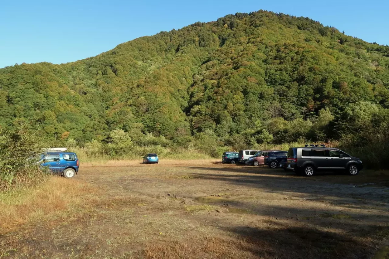 アクセス-茂倉新道口駐車場