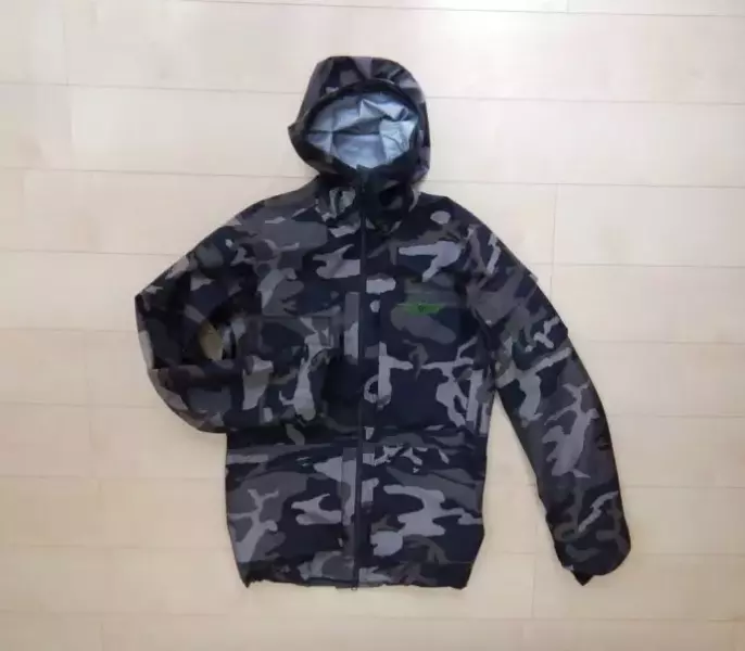 ノローナのゴアテックスジャケット