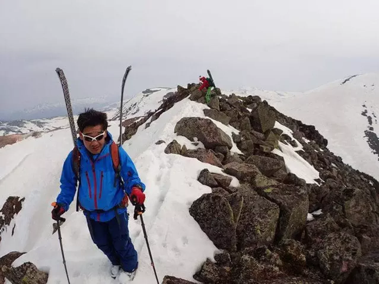 北海道の春山遊びGW(ゴールデンウィーク)