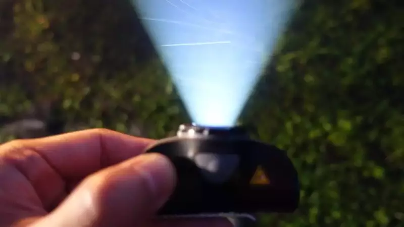 ヘッドランプ レッドレンザーMH5の明るさ