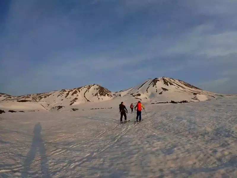 北海道の春山遊びGW(ゴールデンウィーク)