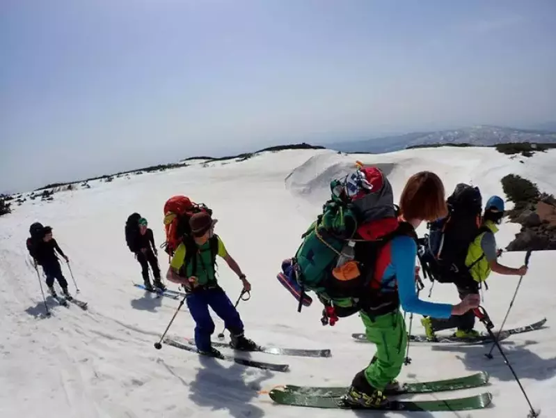 北海道の春山遊びGW(ゴールデンウィーク)