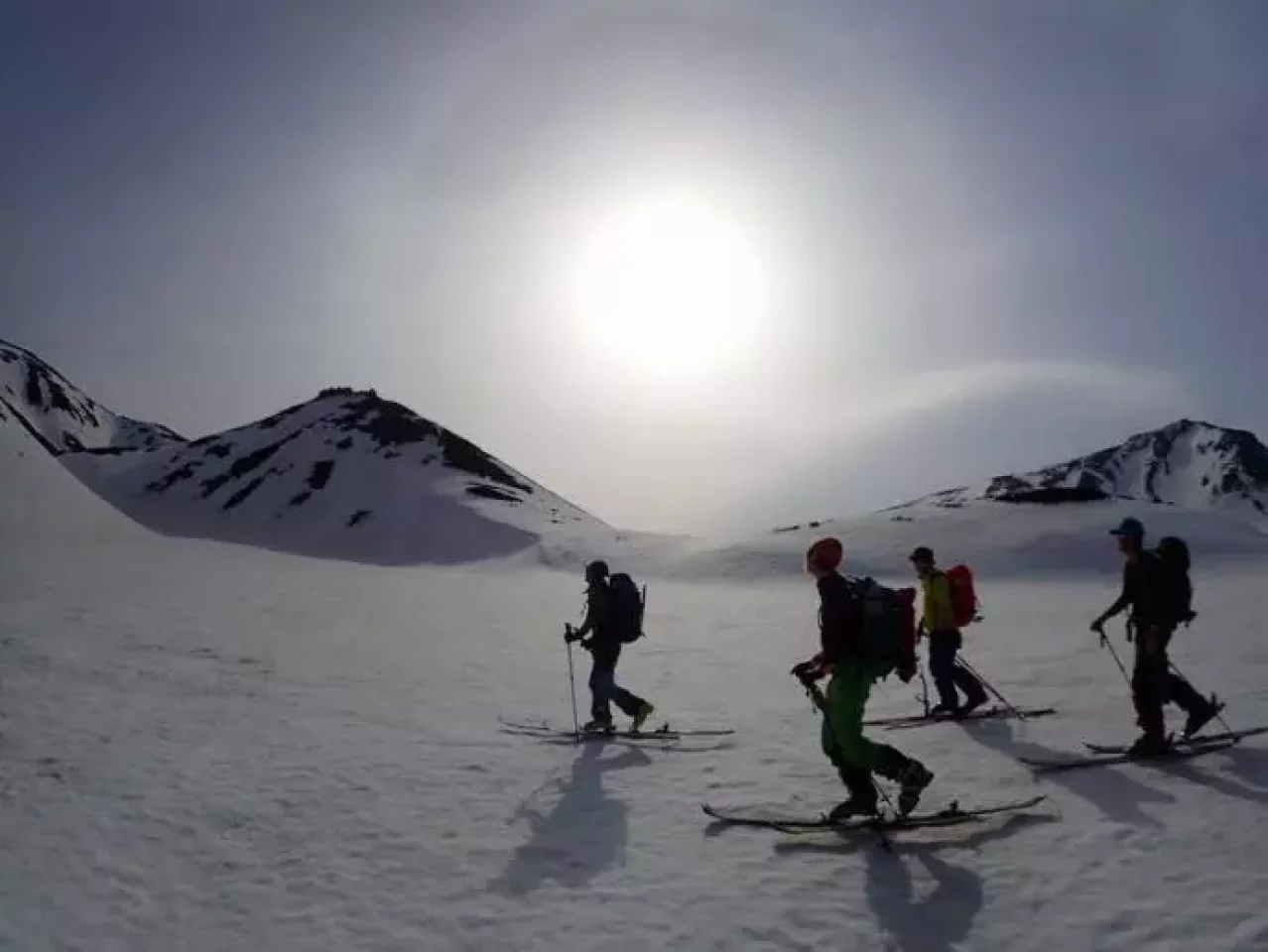 北海道の春山遊びGW(ゴールデンウィーク)