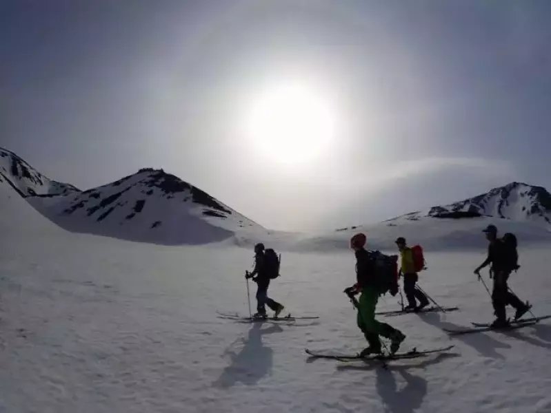 北海道の春山遊びGW(ゴールデンウィーク)