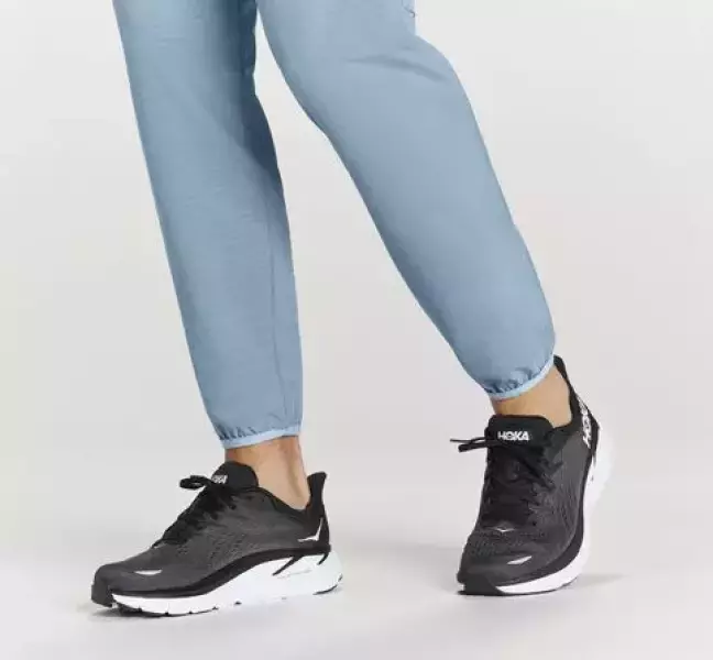HOKA ミッションジョガー