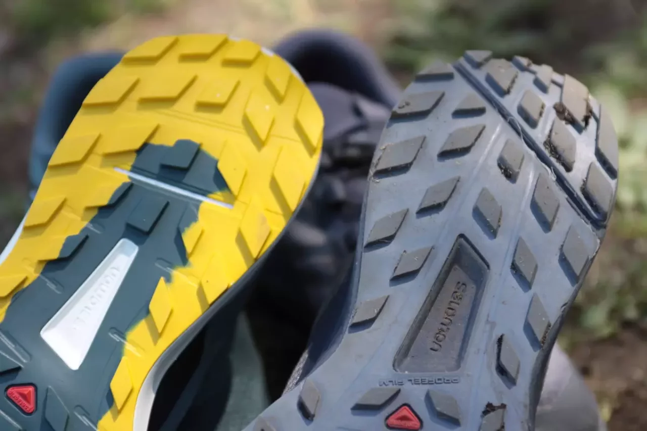 サロモンSENSE 4 PROとSENSE RIDE 3のアウトソール