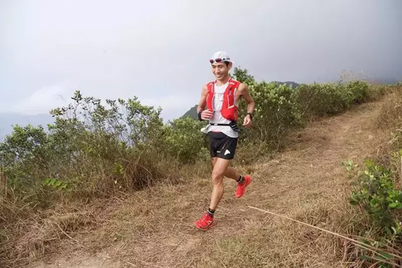 サロモン エスラボ「センスTシャツ」