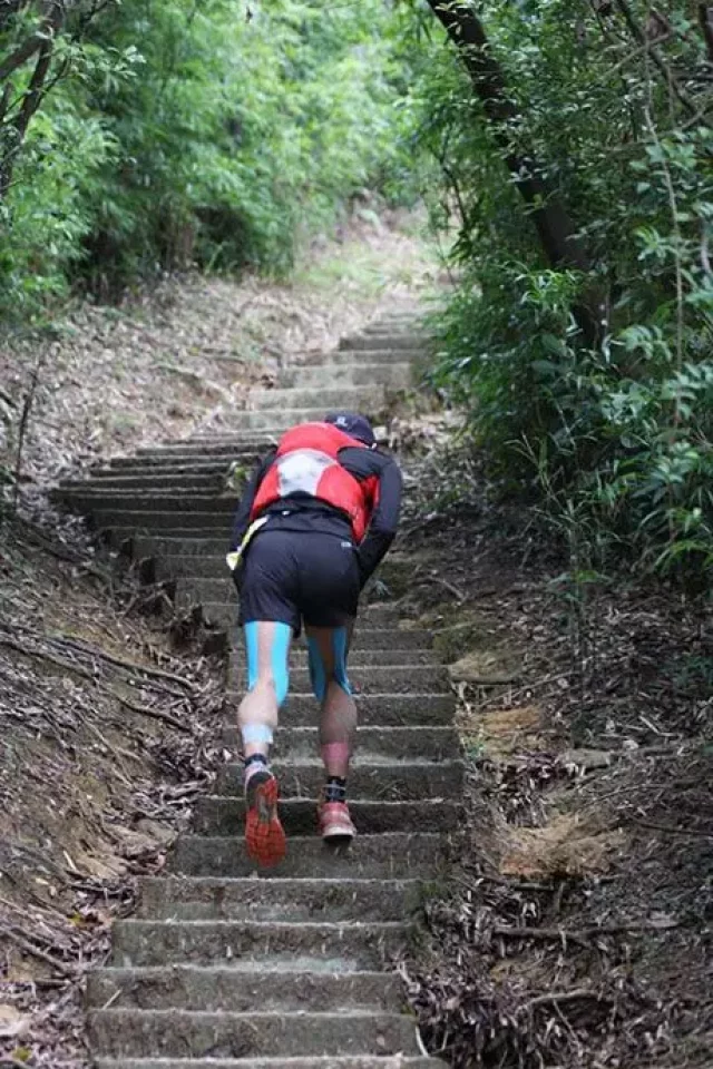 テーピングで正しい走り方