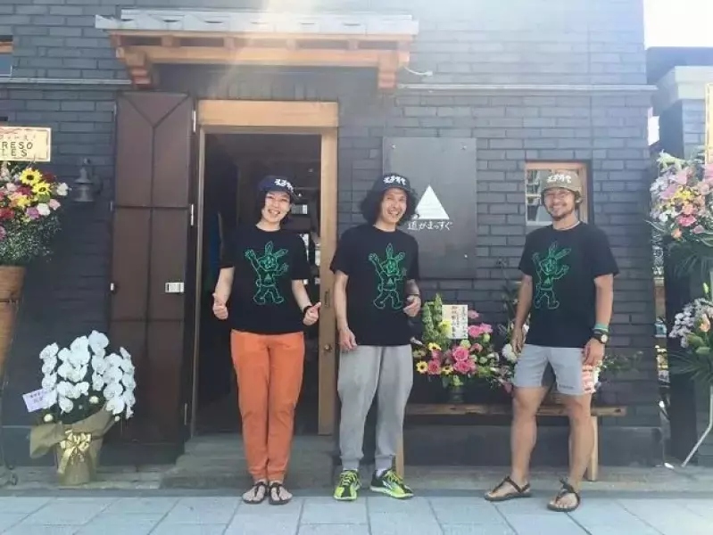 道がまっすぐのスタッフ陣