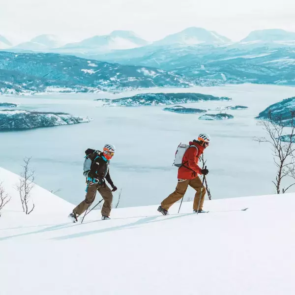 ペツルの登山用ヘルメット-軽量性に優れた3種類のモデル比較|ヘルメット|登山ギア|山のモノ|登山・トレラン・山スキーマガジン「山旅旅」