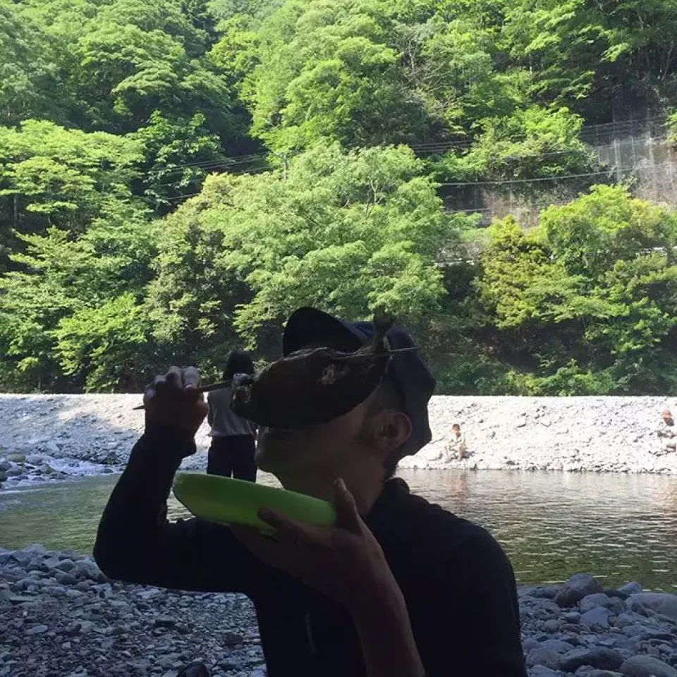 荒々しいマウンテカラ部