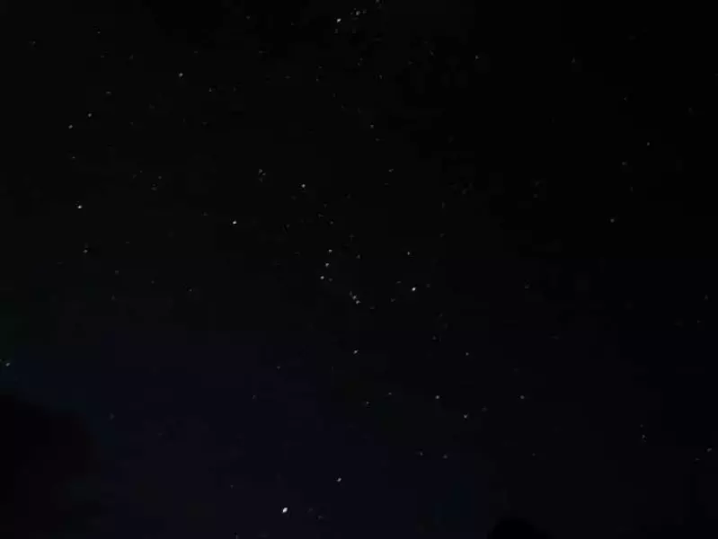 ローカスギアのシェルターから眺める星空