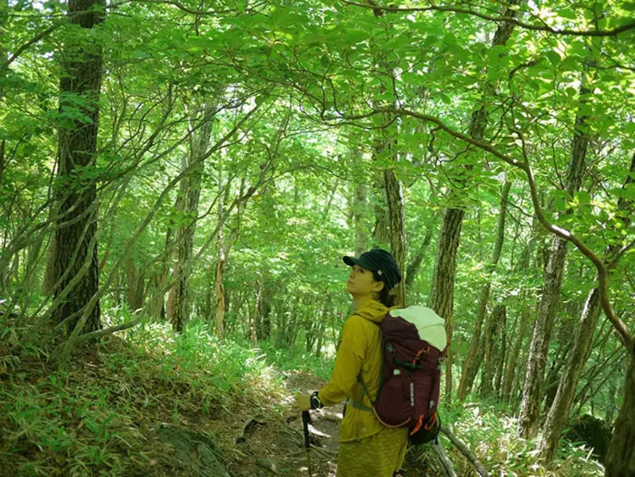 山とか自然に馴染むナチュラルなメイク