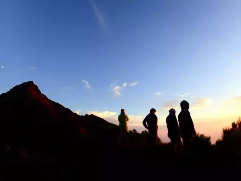 利尻島 登山