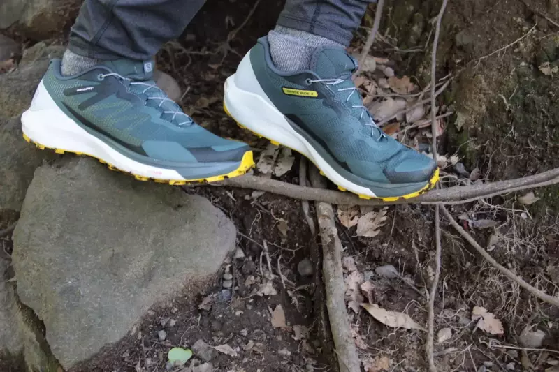 サロモンSENSE 4 PROとSENSE RIDE 3のアウトソール