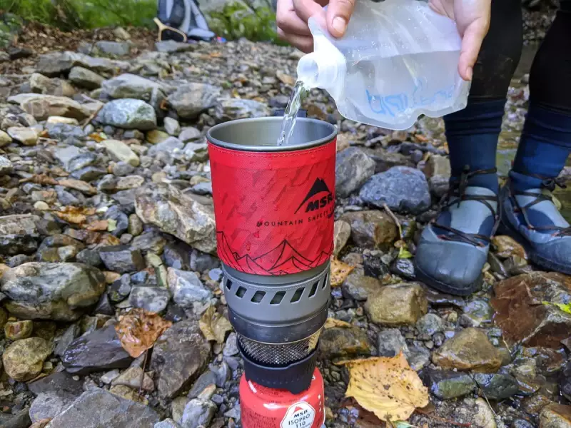 マイクロフィルターで浄水した水は飲水や、調理用の水として使用することで安心感が保たれる。