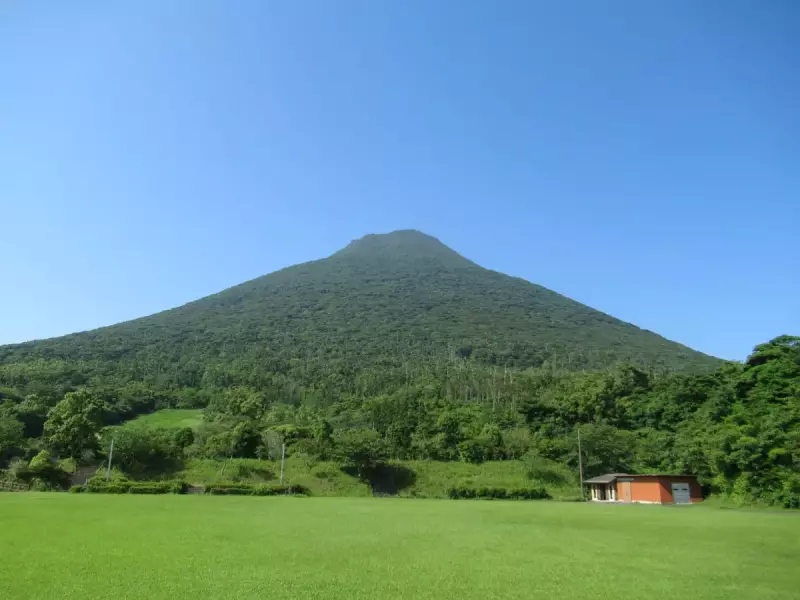 開聞岳
登山 温泉