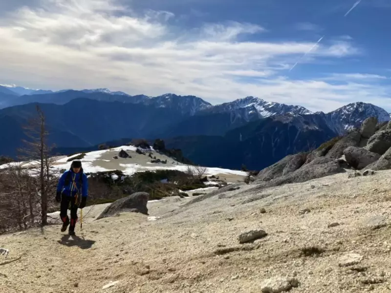 鳳凰三山 南アルプス 登山 観音岳  登山道