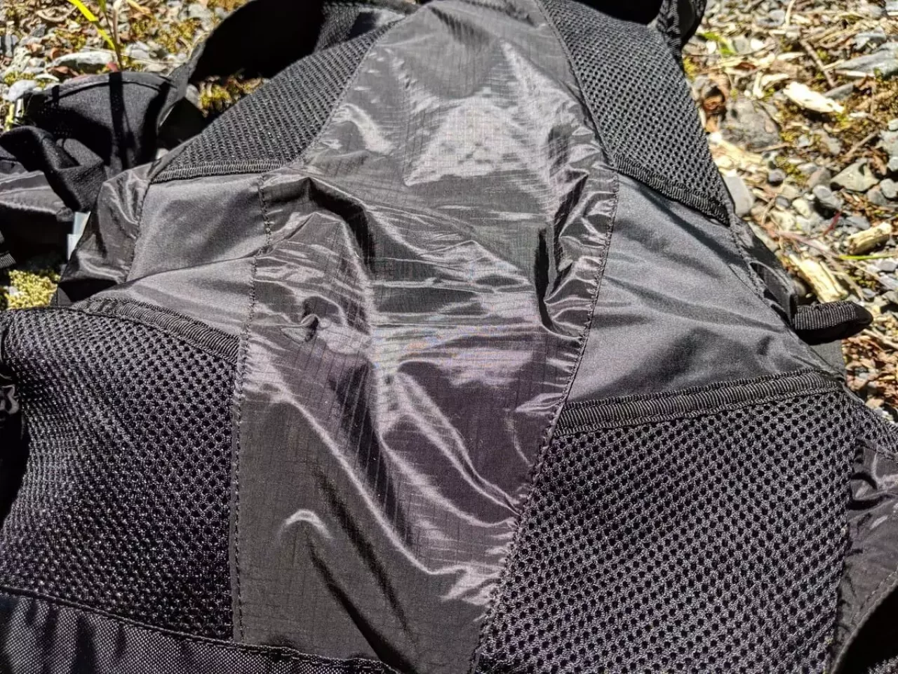 テラノバ レーサー20プロの背負い心地