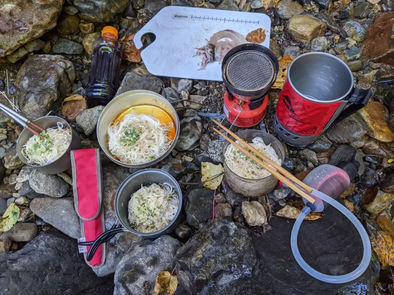 料理を楽しめるのもMSRウィンドバーナーの沸騰の早さのおかげ