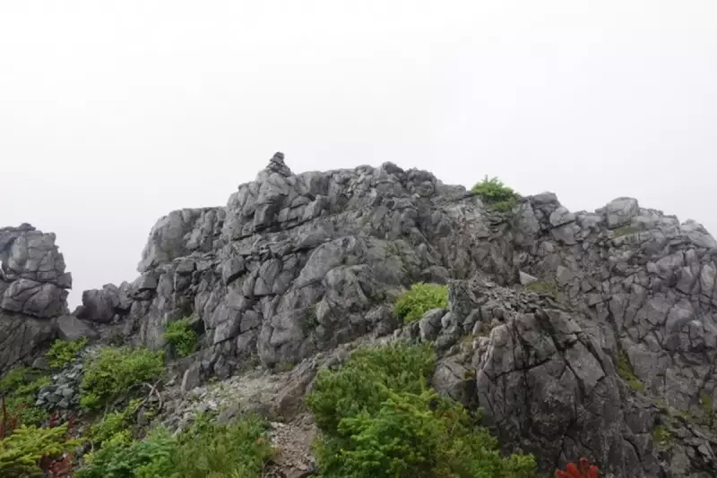 光岩