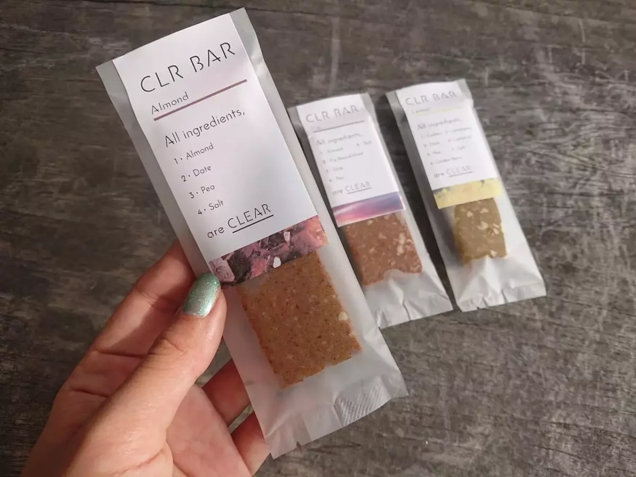 CLR BAR(クリアバー)