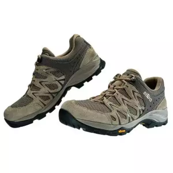 ハイクから普段使いまで幅広く使える登山靴『P.F.116-2』