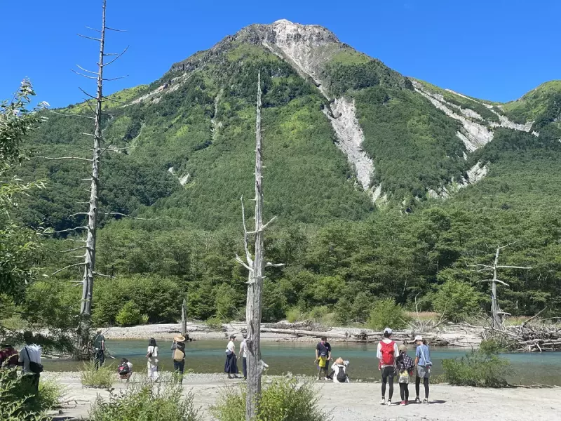 百名山『焼岳』|車で行くベスト登山プラン・沢渡駐車場と平湯温泉・あかんだな駐車場情報|ルート紹介から探す|登山・トレラン・山スキーマガジン「山旅旅」