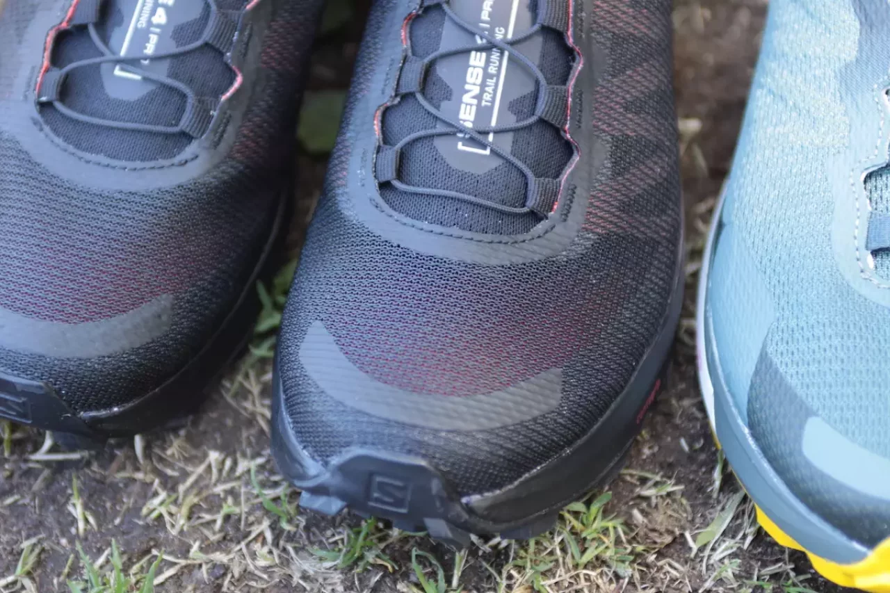 SENSE 4 PRO のアッパー