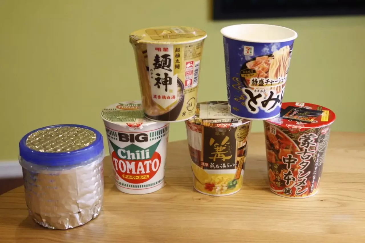 カップラーメンのビッグサイズ