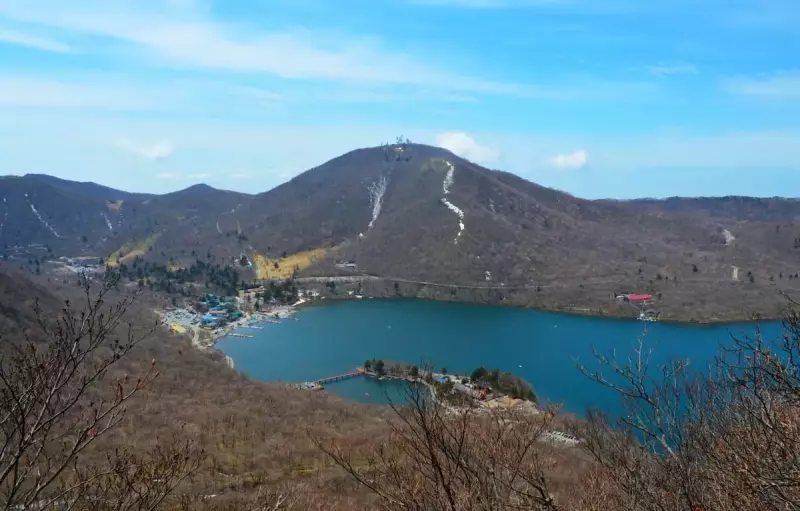 4月 春山 登山 日本百名山 おすすめ 赤城山