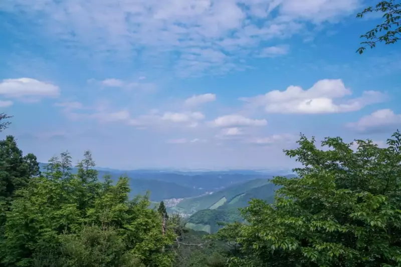 4月 登山 おすすめ 春山 御岳山