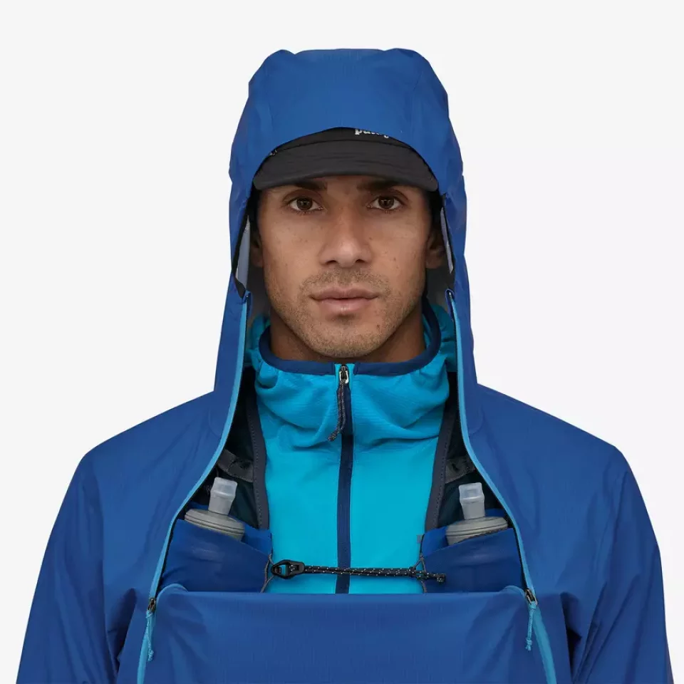 パタゴニアのレインジャケット-ストーム・レーサー・ジャケット