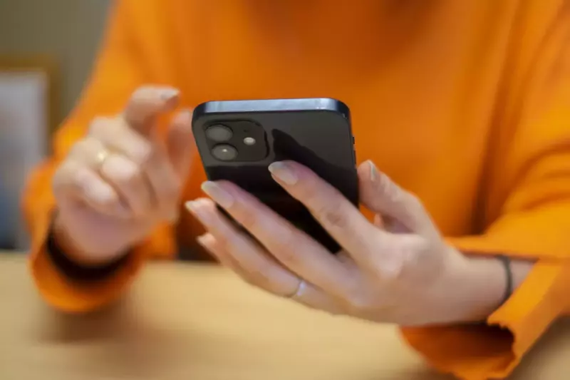 スマホサイズ一覧-登山用スマホポーチを購入する際にチェック