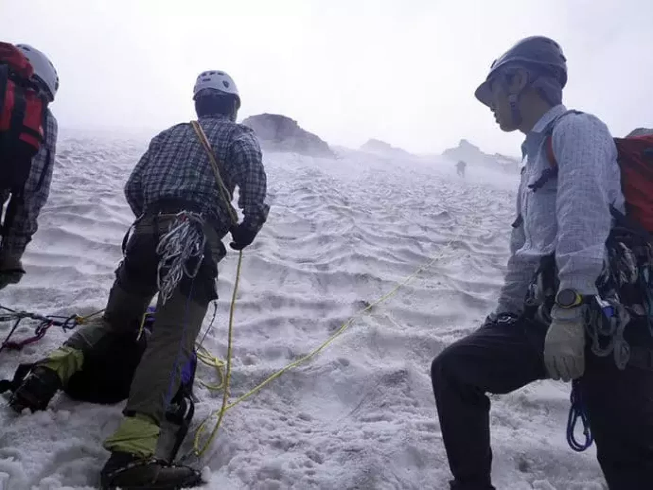 254606_179329235472647_8007891_n