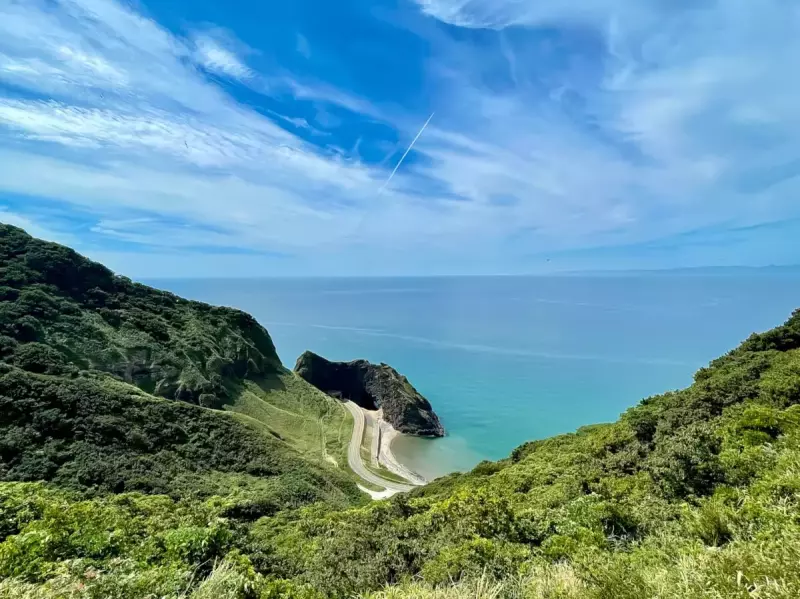 春山 登山 おすすめ 角田山